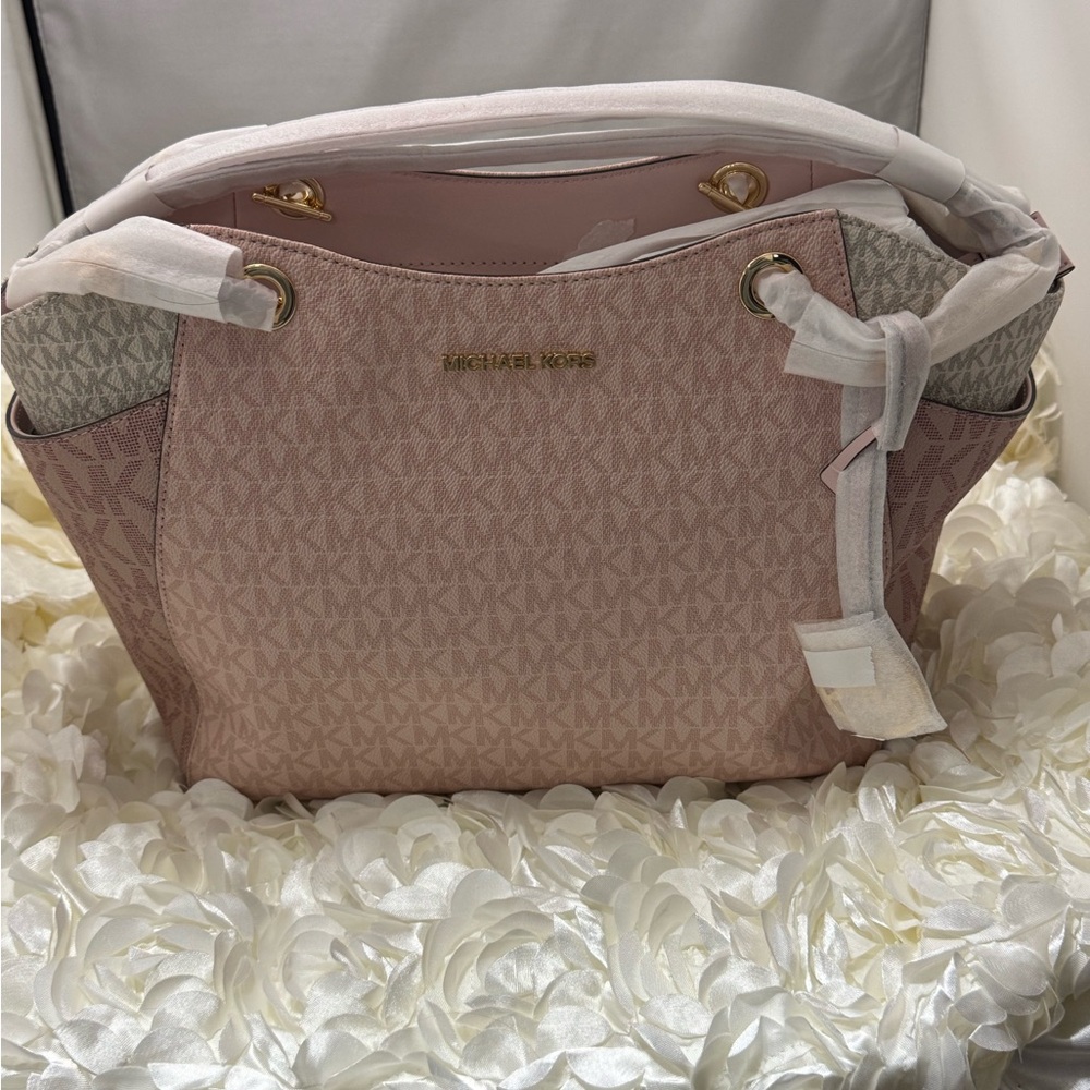 Michael Michael Kors Blush and Gray Logo Het Set Shoulder Bag